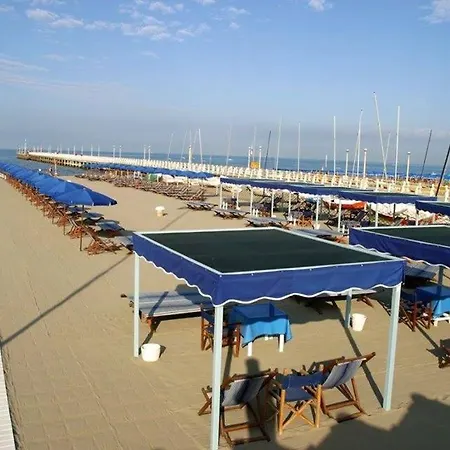 Stanza Angiolina Forte dei Marmi